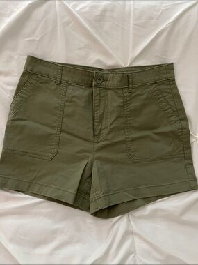 Women's 4” Olive Green Utility Shorts